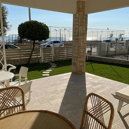 Lungomare 70 Bed & Breakfast
