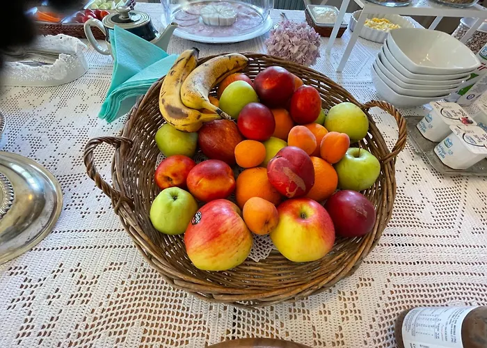 Lungomare 70 Bed & Breakfast 3*